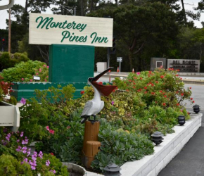  Monterey Pines Inn  Монтерей